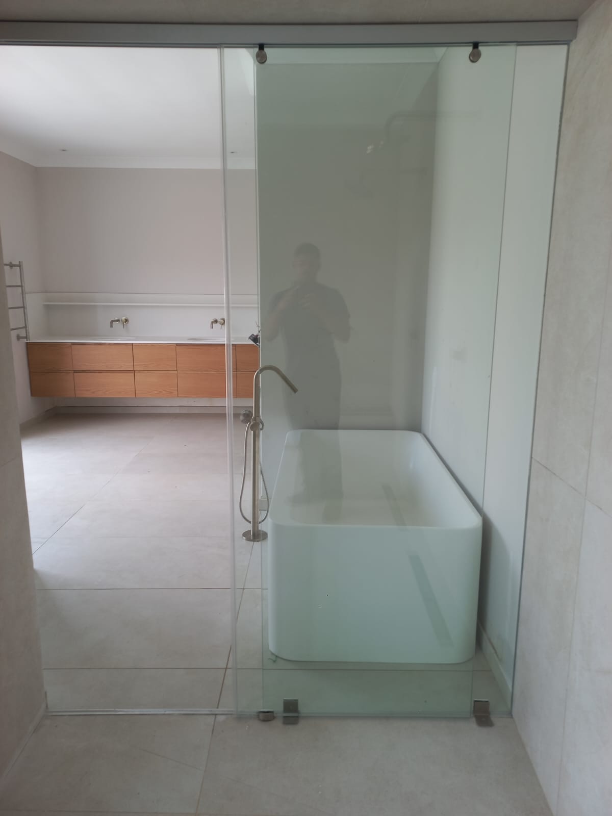 Frameless Glass